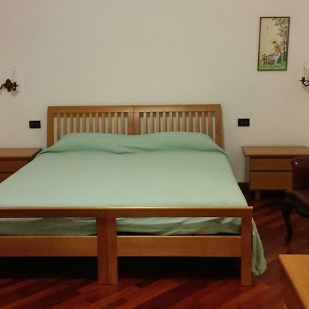 Emi Apartment 볼라테 외부 사진