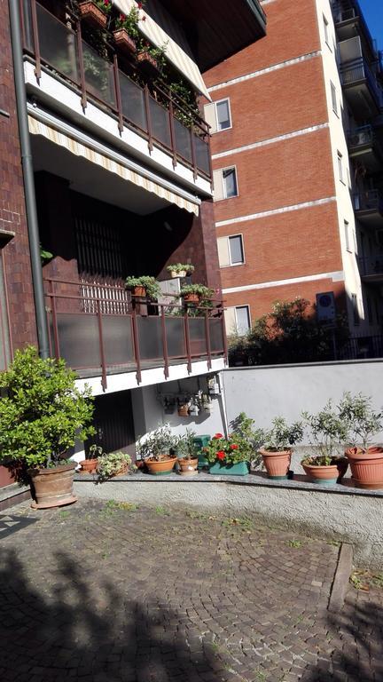 Emi Apartment 볼라테 외부 사진
